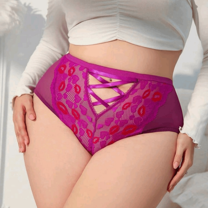 Calzón Encaje Fucsia con Detalle Cruzado - Imagen 2