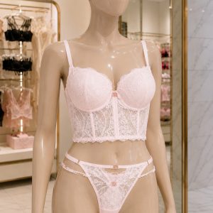 Conjunto de Encaje Rosado