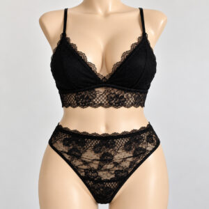 Conjunto de Lencería Encanto Noir